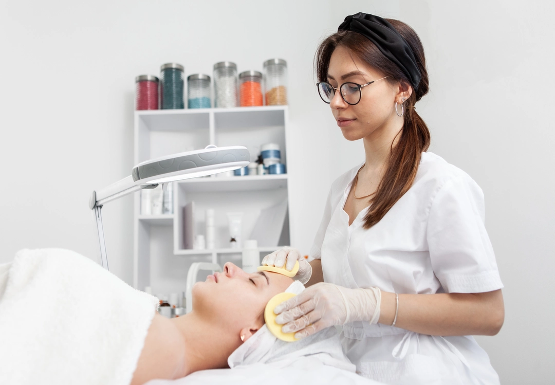 skincare-treatment-dermatologist